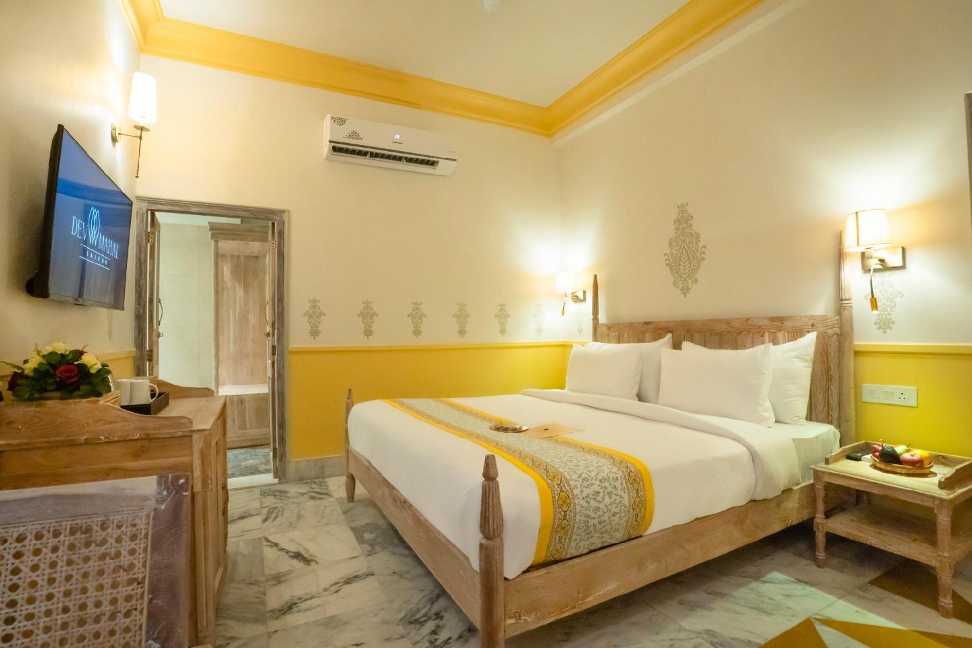 Dev Mahal - A Boutique Heritage Hotel جايبور المظهر الخارجي الصورة