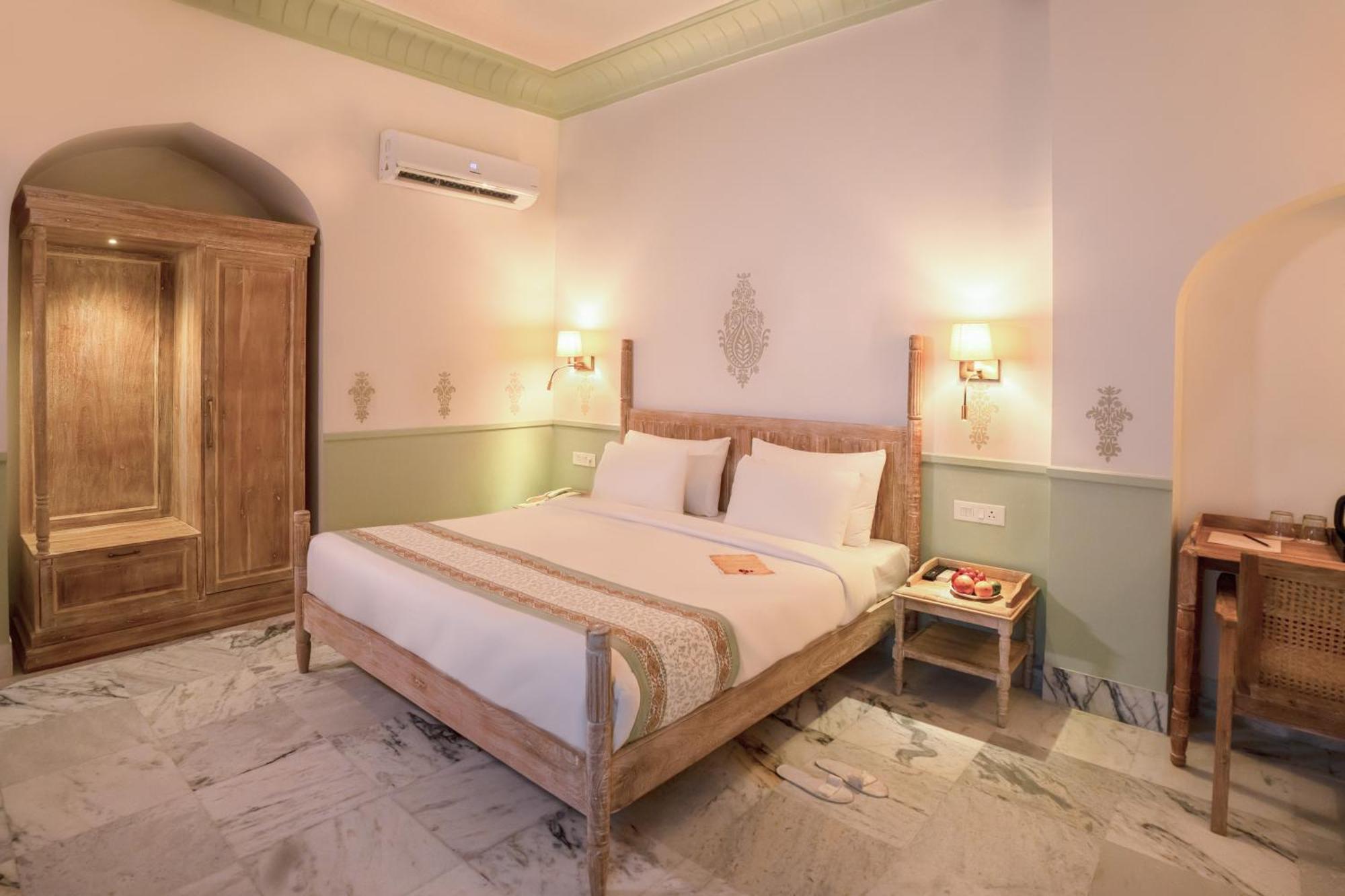 Dev Mahal - A Boutique Heritage Hotel جايبور المظهر الخارجي الصورة